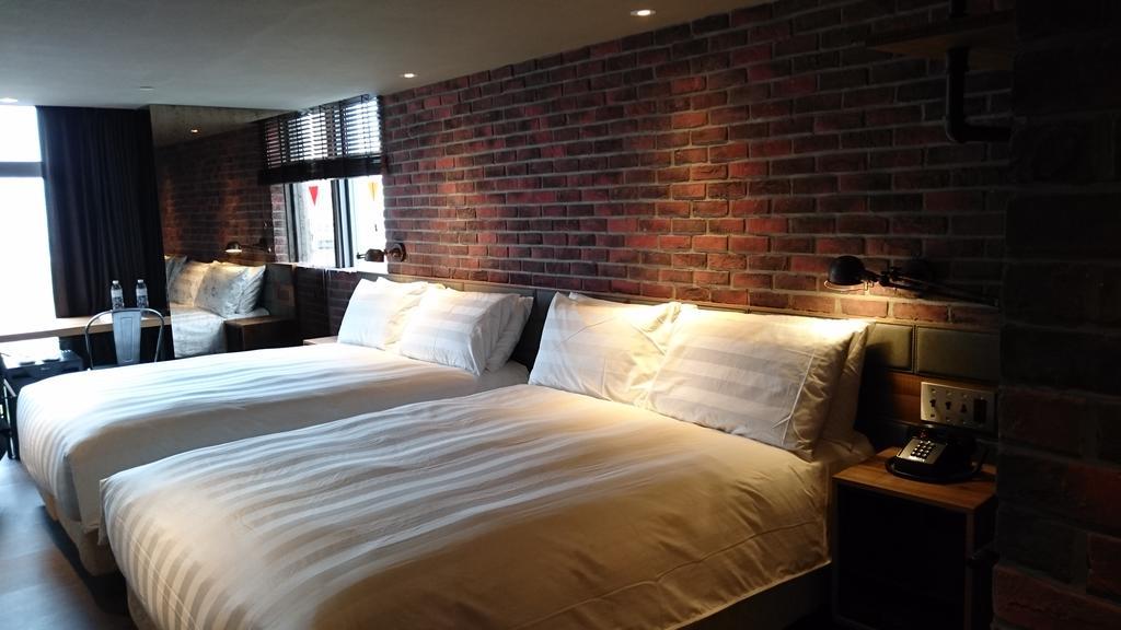 City Suites - Kaohsiung Pier2 Экстерьер фото