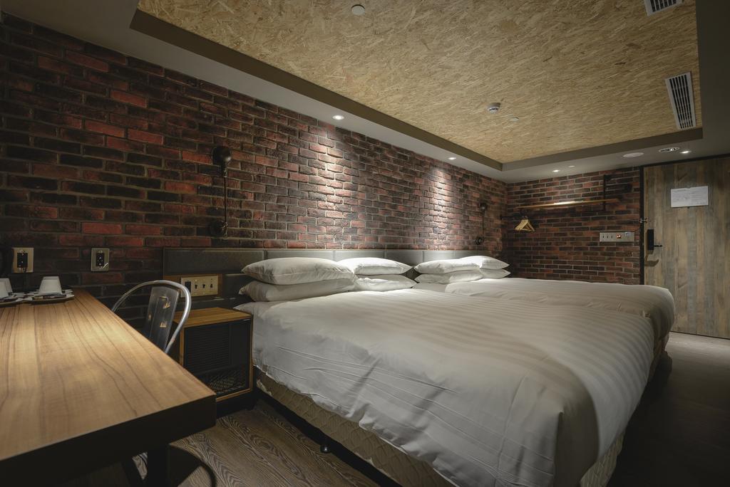 City Suites - Kaohsiung Pier2 Экстерьер фото