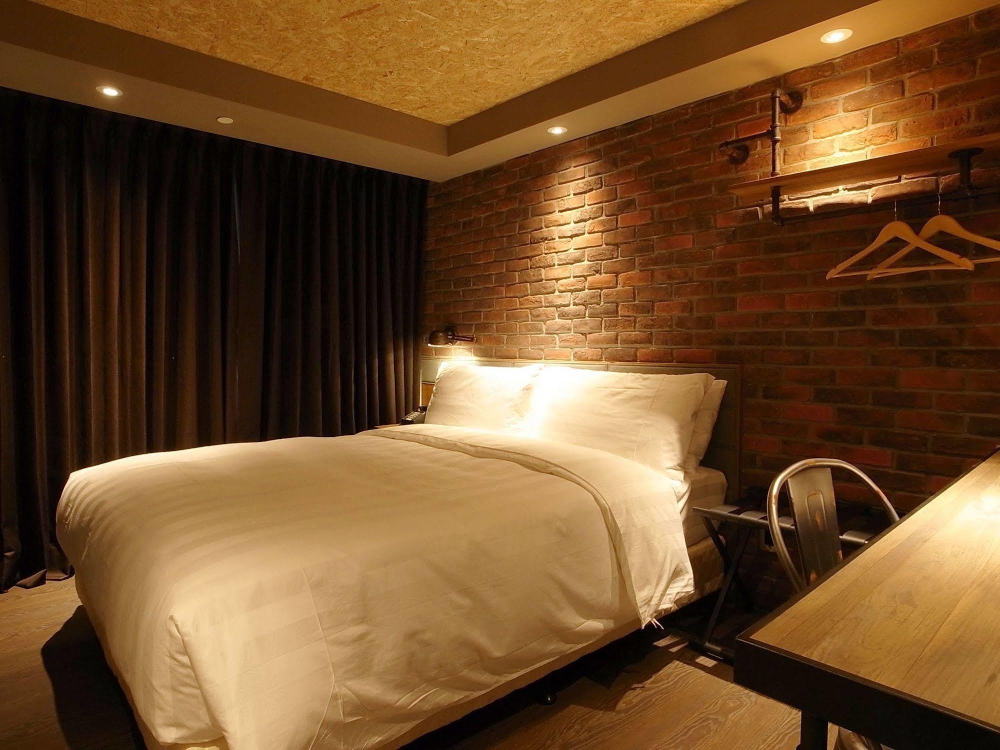 City Suites - Kaohsiung Pier2 Экстерьер фото